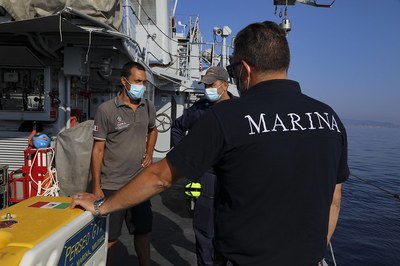 Removal of secondary solid fuel ecobale (SSF) in the Gulf of Follonica